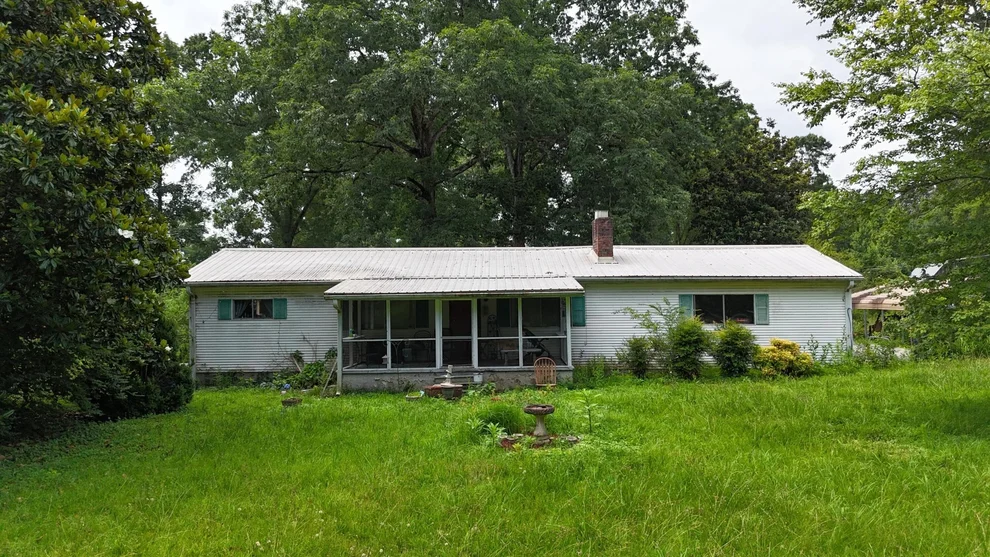 Unit for sale at 393 Sim Goodwin Road SW, Mc Donald, TN 37353