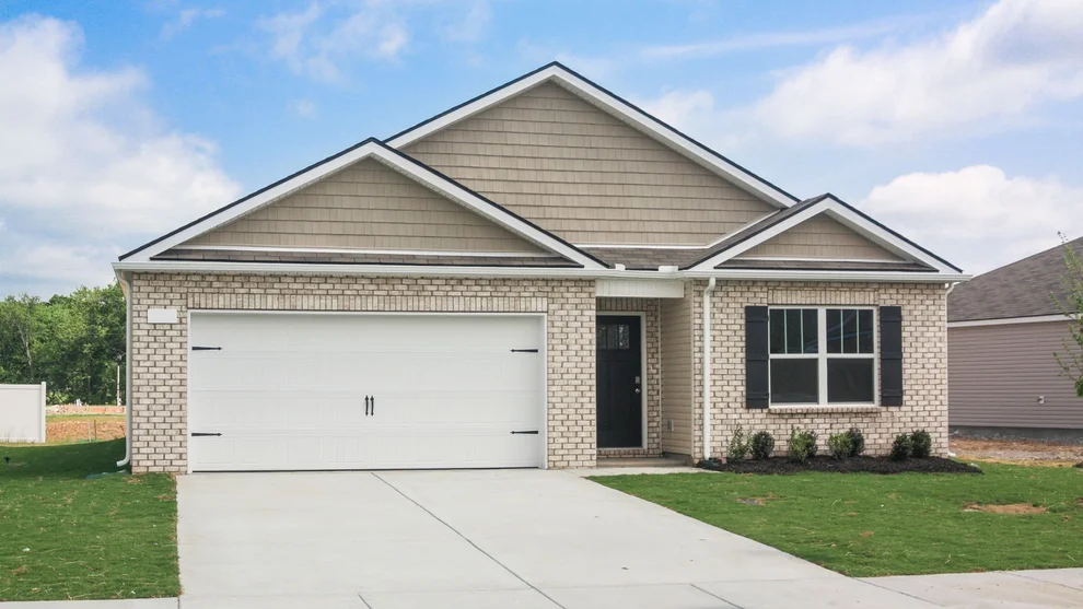 Unit for sale at 1746 Savannah Pass, Lewisburg, TN 37091