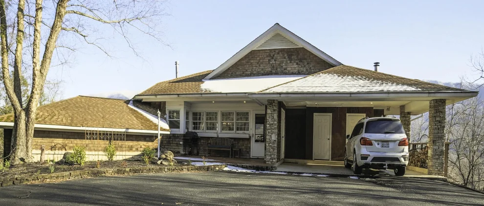 Unit for sale at 504 Matterhorn Drive, Gatlinburg, TN 37738
