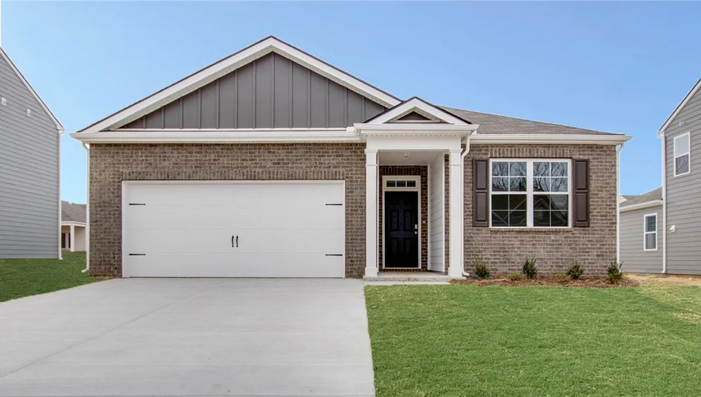 Unit for sale at 1726 Savannah Pass, Lewisburg, TN 37091