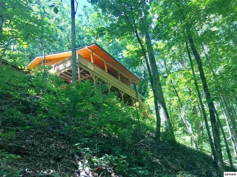 Unit for sale at 2726 Mountain Boulevard, Sevierville, TN 37876