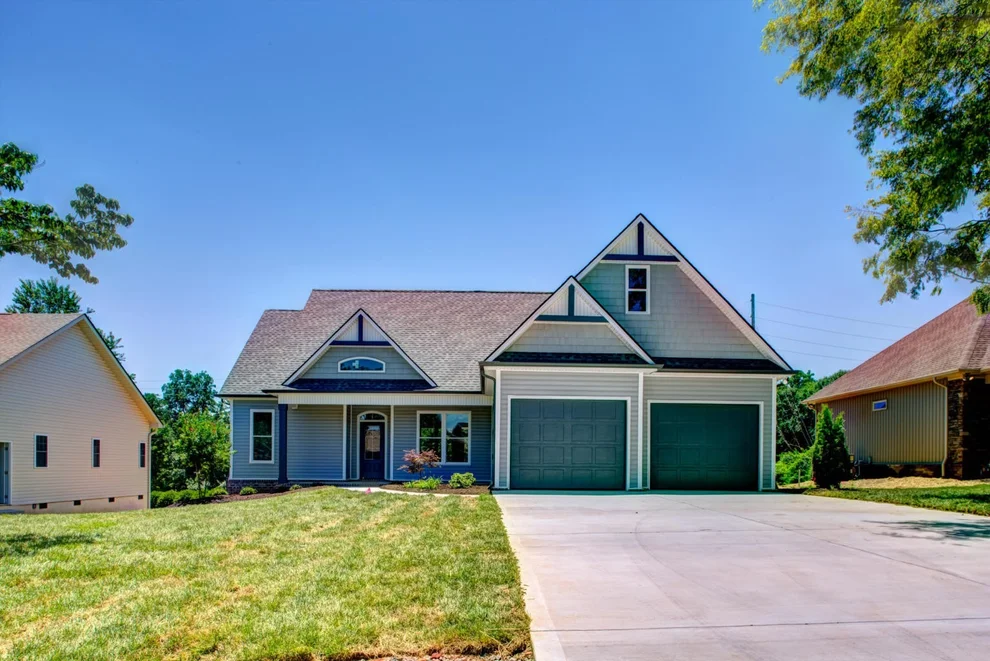 Unit for sale at 507 Keota Place, Loudon, TN 37774
