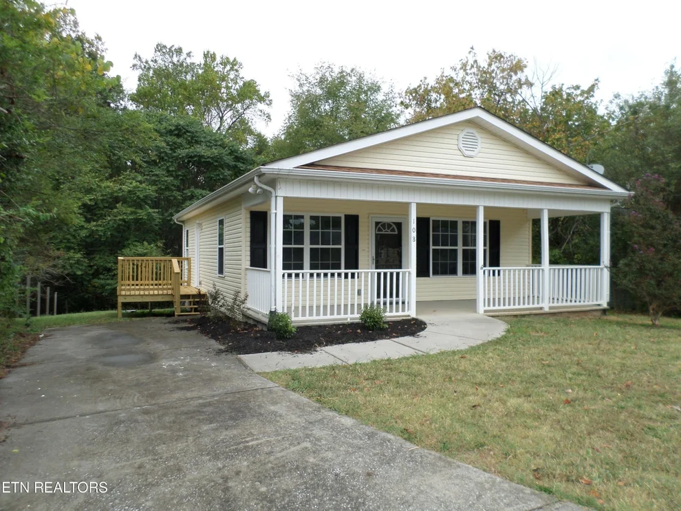 Unit for sale at 108 Jersey Lane, Oak Ridge, TN 37830