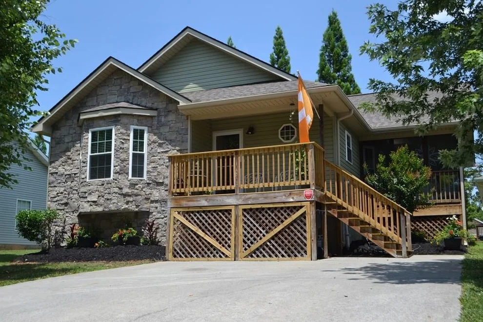 Unit for sale at 650 Lloyd Huskey Road, Pigeon Forge, TN 37863