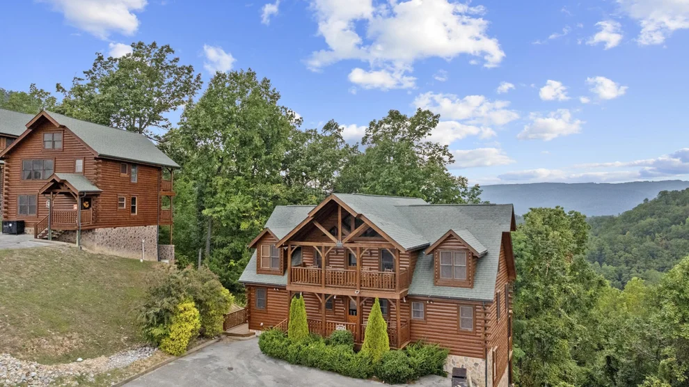 Unit for sale at 2857 White Oak Ridge Lane, Sevierville, TN 37862