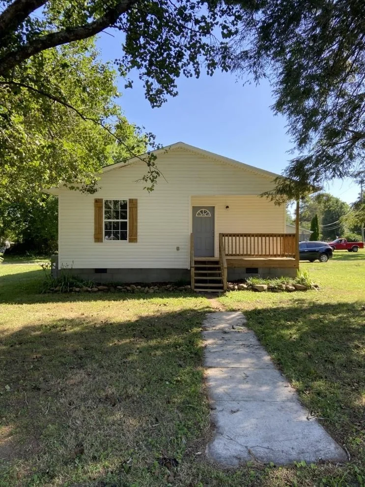 Unit for sale at 383 S College, Dayton, TN 37321