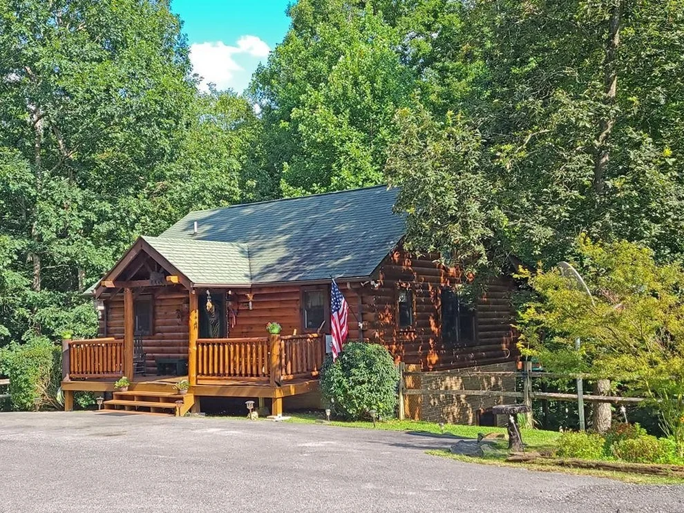 Unit for sale at 2360 Shady Creek Way, Sevierville, TN 37876