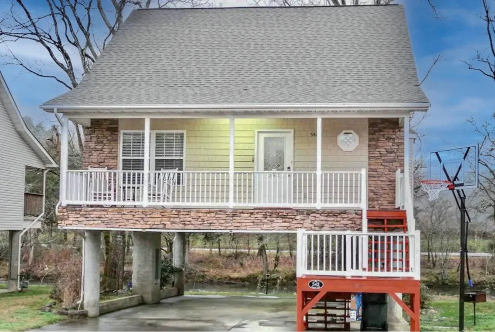 Unit for sale at 542 Tanasi Trail, Pigeon Forge, TN 37863