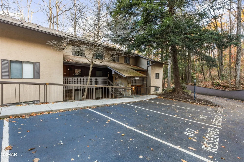 Unit for sale at 1235 Ski Mountain Rd, Gatlinburg, TN 37738