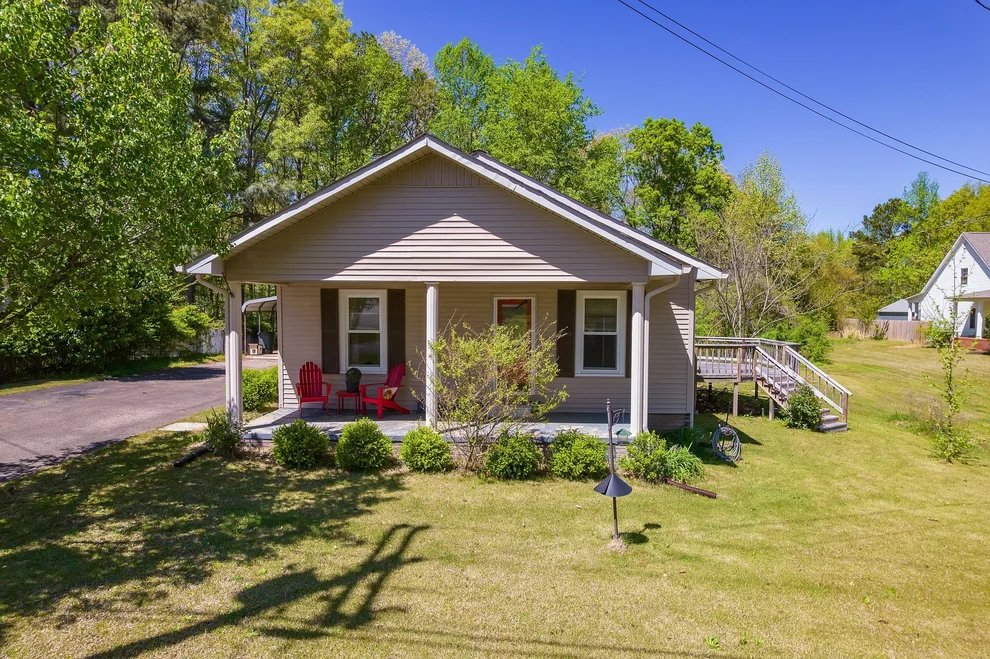 Unit for sale at 52 Cox Dr, Selmer, TN 38375