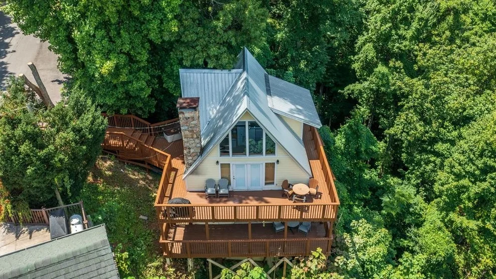 Unit for sale at 1835 Zurich Court, Gatlinburg, TN 37738