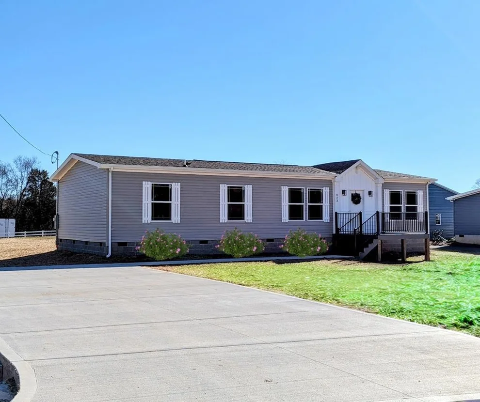 Unit for sale at 323 Bungalow Drive, Dandridge, TN 37725