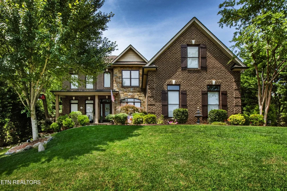 Unit for sale at 8507 Cloudbreak Lane, Knoxville, TN 37938