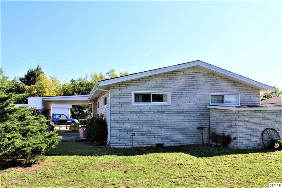 Unit for sale at 442 Hawkins Street, Newport, TN 37821
