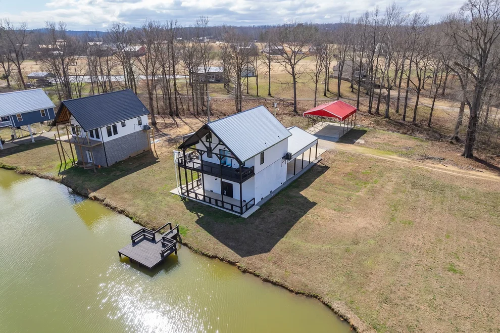 Unit for sale at 74 Blue Herring Dr, Decaturville, TN 38329