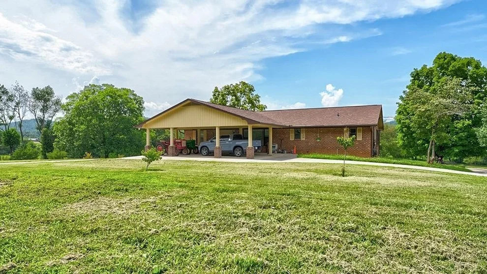 Unit for sale at 5917 Nails Creek Road, Seymour, TN 37865
