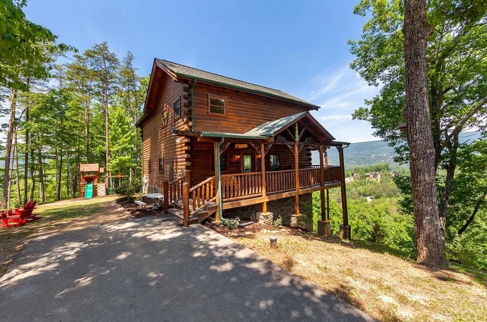 Unit for sale at 2530 Mountain Holly Way, Sevierville, TN 37862