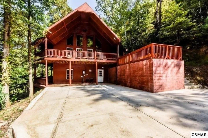 Unit for sale at 4040 Hickory Hollow Way, Sevierville, TN 37862