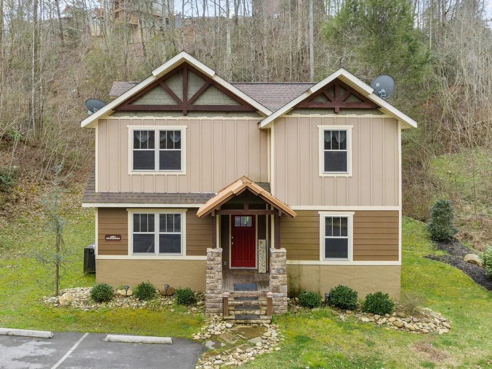 Unit for sale at 625 Mountain Glades Way, Gatlinburg, TN 37738