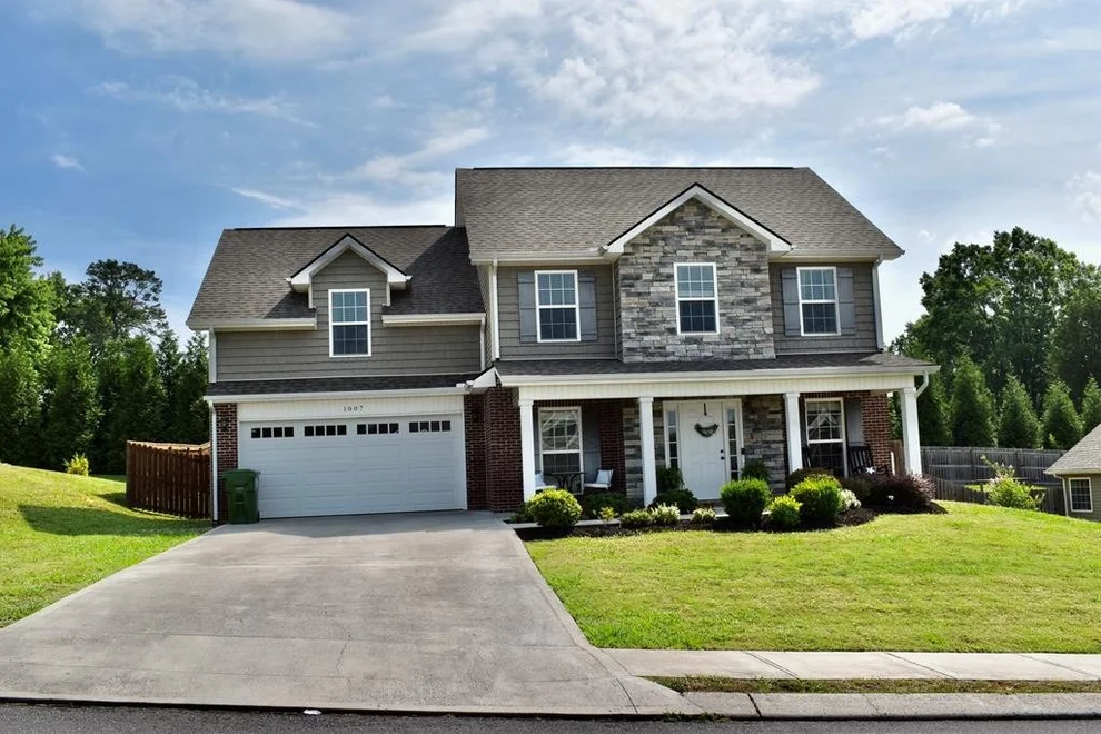 Unit for sale at 1007 Brooklyn Lane, Maryville, TN 37804