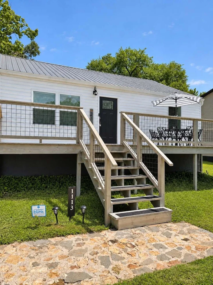 Unit for sale at 1113 Jones Street, Athens, TN 37303