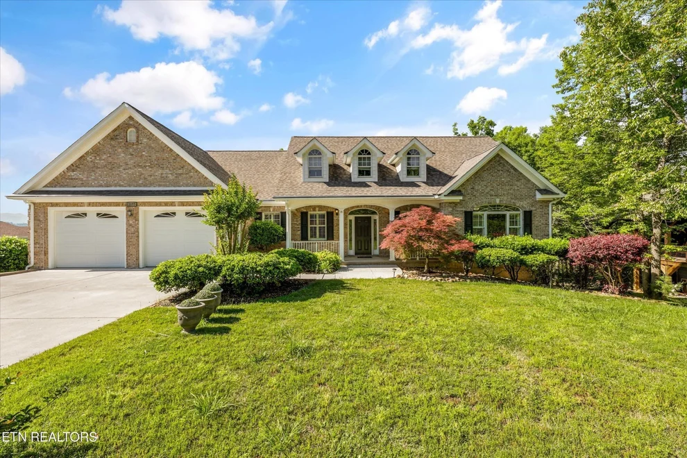Unit for sale at 2177 Riverview Drive, Dandridge, TN 37725