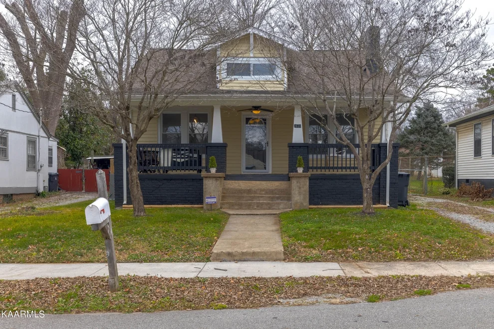 Unit for sale at 2635 Avondale Ave, Knoxville, TN 37917