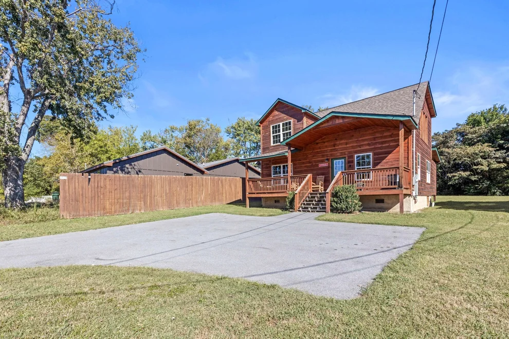 Unit for sale at 216 Caton Road, Sevierville, TN 37862