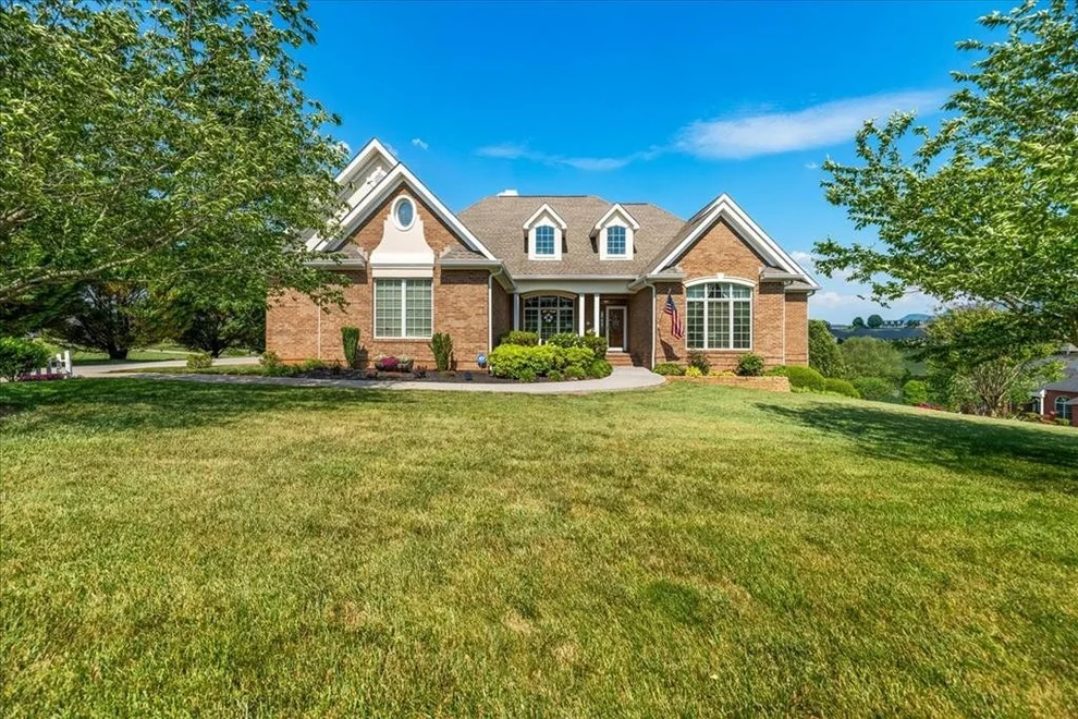 Unit for sale at 440 Winners Circle, Seymour, TN 37865