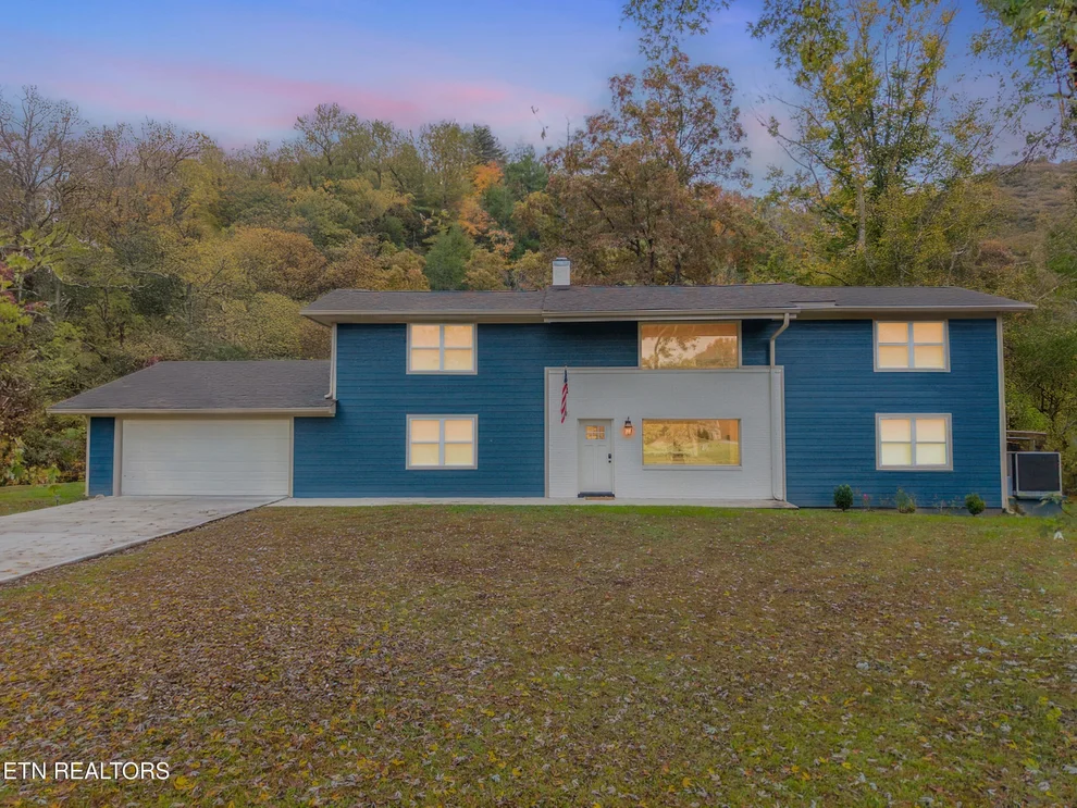 Unit for sale at 2690 High Valley Drive, Pigeon Forge, TN 37863