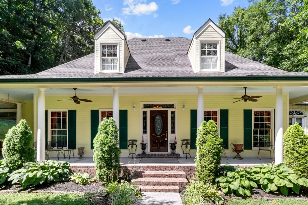 Unit for sale at 7853 Old Charlotte Pike, Nashville, TN 37209