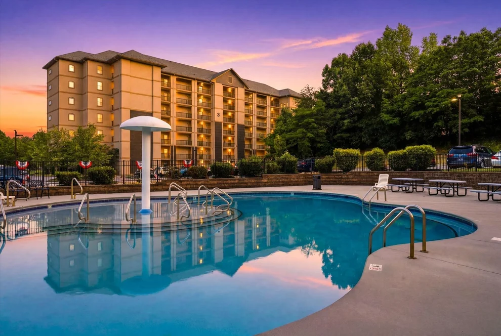 Unit for sale at 124 Plaza Dr, Pigeon Forge, TN 37863