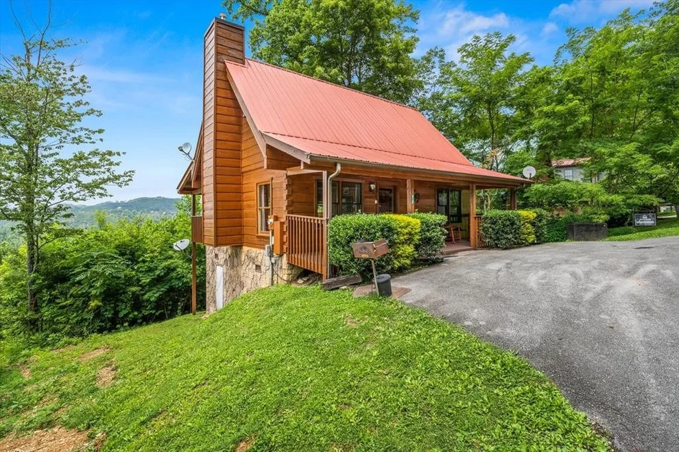 Unit for sale at 412 Abrams Falls Way, Gatlinburg, TN 37738