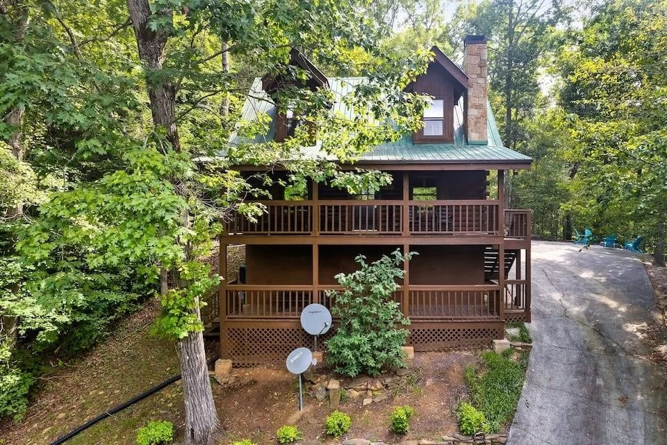 Unit for sale at 1024 Ravens Ford Way, Sevierville, TN 37876