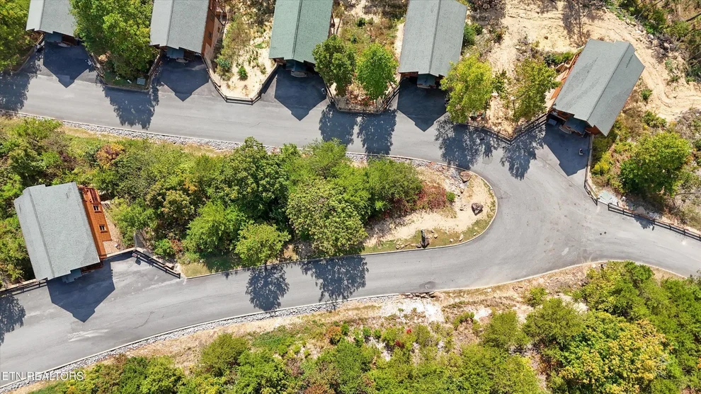 Unit for sale at 2954 Legacy Vista Drive, Sevierville, TN 37876