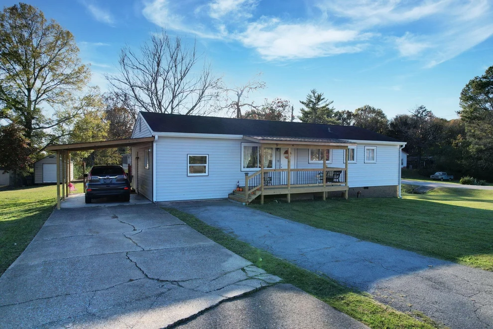 Unit for sale at 5502 Kenyon Road, Chattanooga, TN 37416
