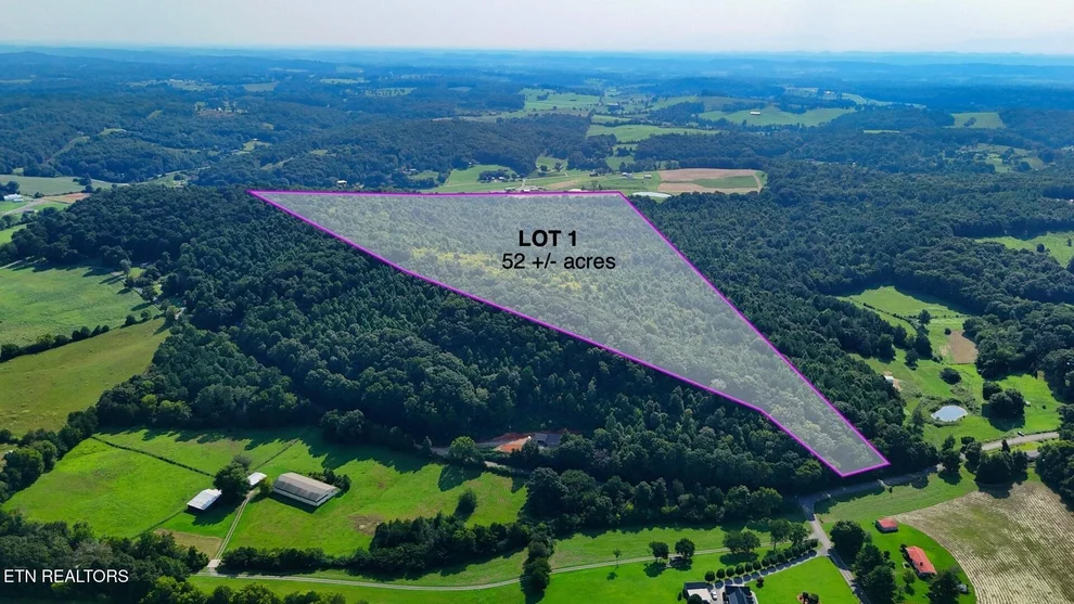 Unit for sale at 1 Moss Rd, Philadelphia, TN 37846