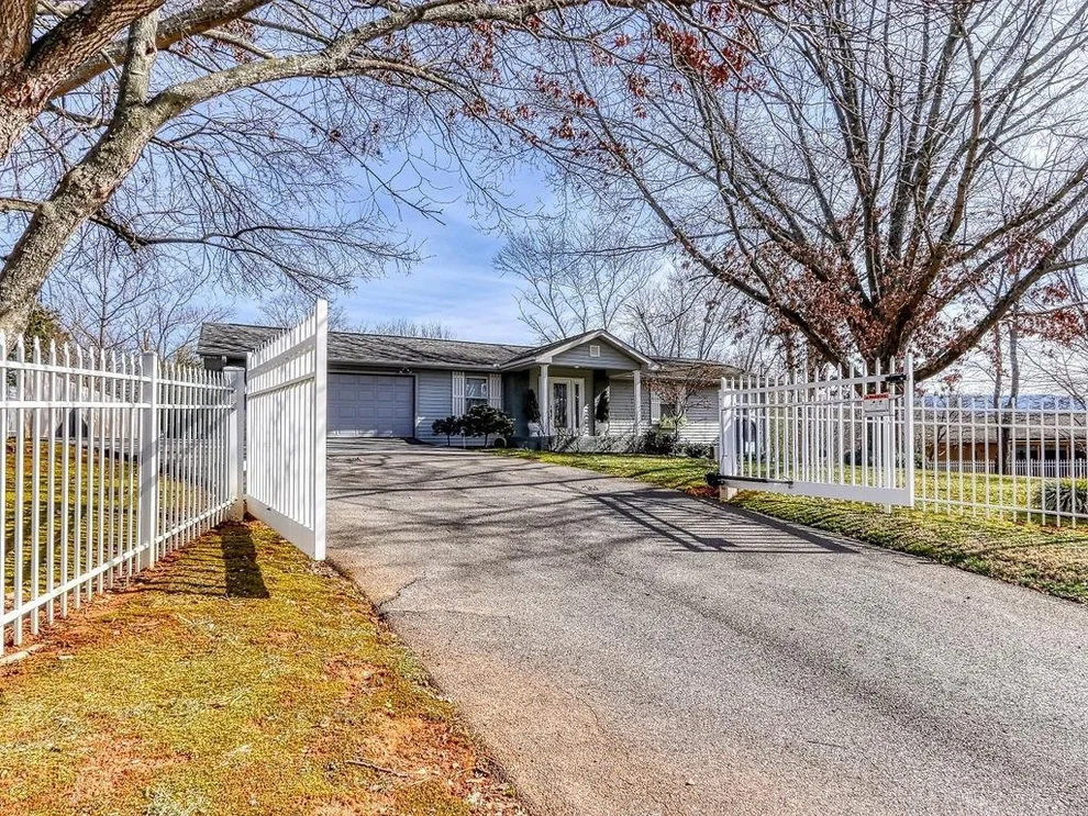 Unit for sale at 269 Mohawk Circle, Seymour, TN 37865