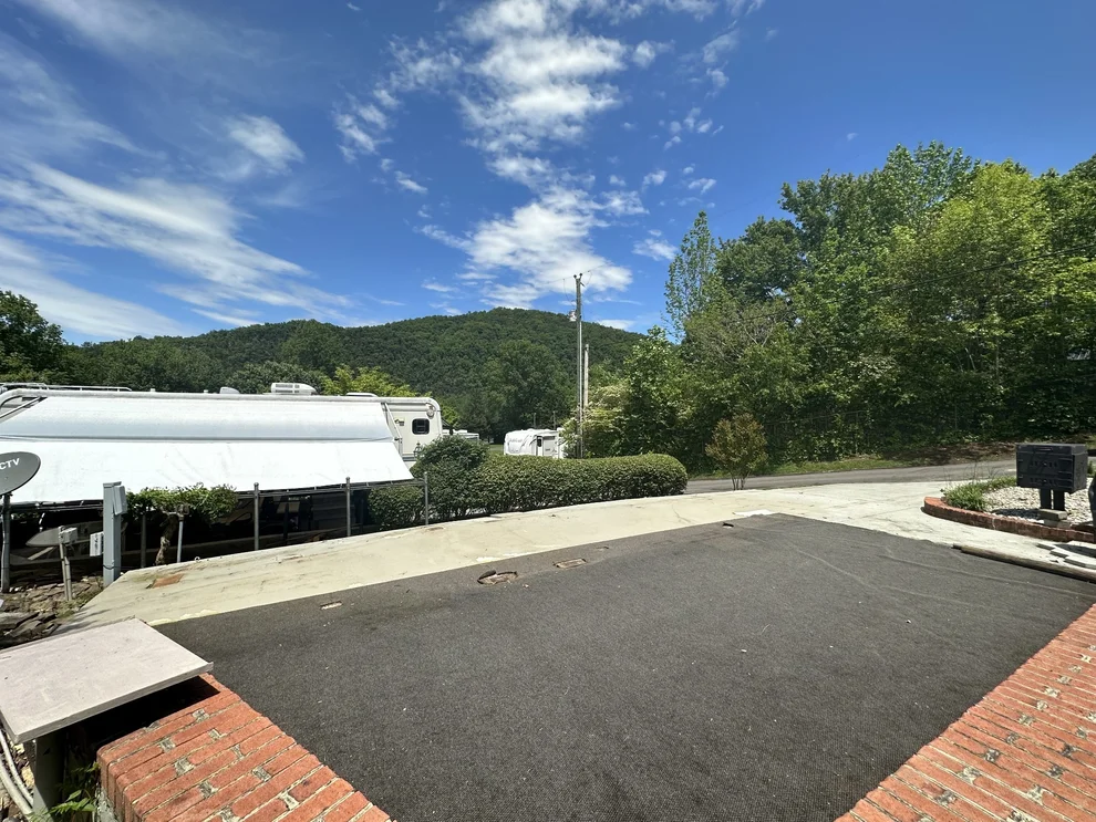Unit for sale at 73 Highway, Townsend, TN 37882