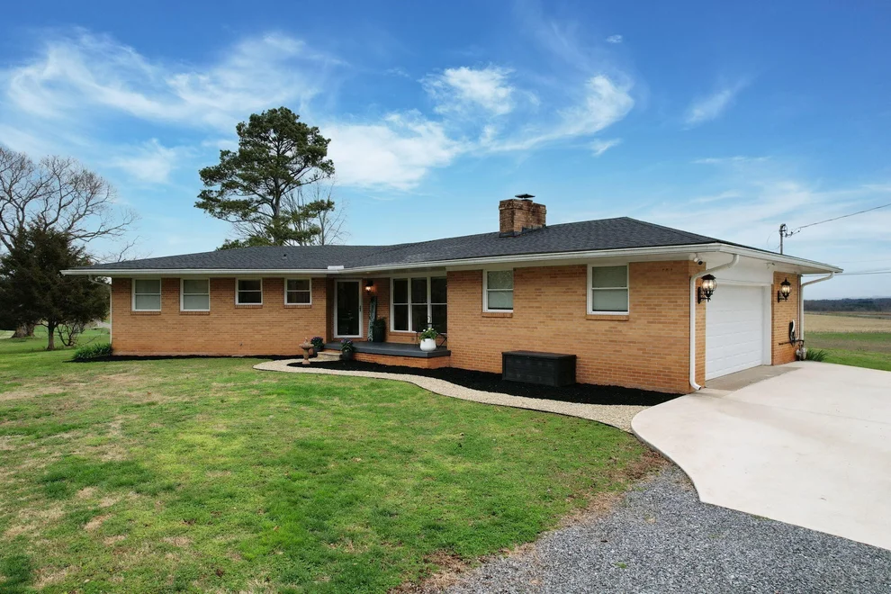 Unit for sale at 155 County Road 556, Athens, TN 37303