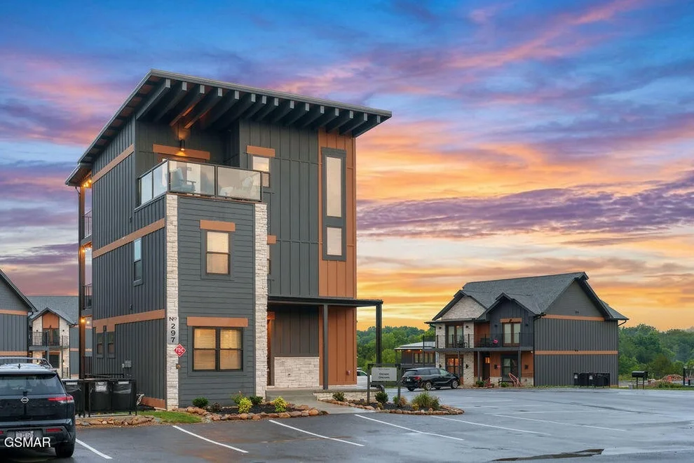 Unit for sale at 297 Rambling Creek Way, Sevierville, TN 37862