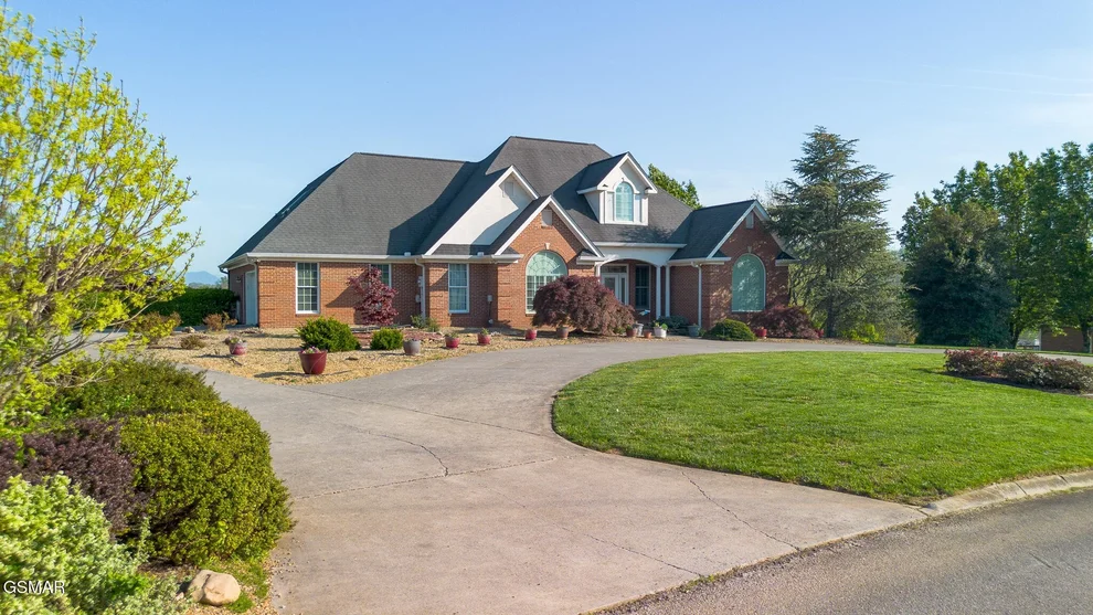 Unit for sale at 562 Providence Drive, Jefferson City, TN 37760