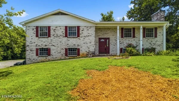 Unit for sale at 406 Montvale Station Rd, Maryville, TN 37803