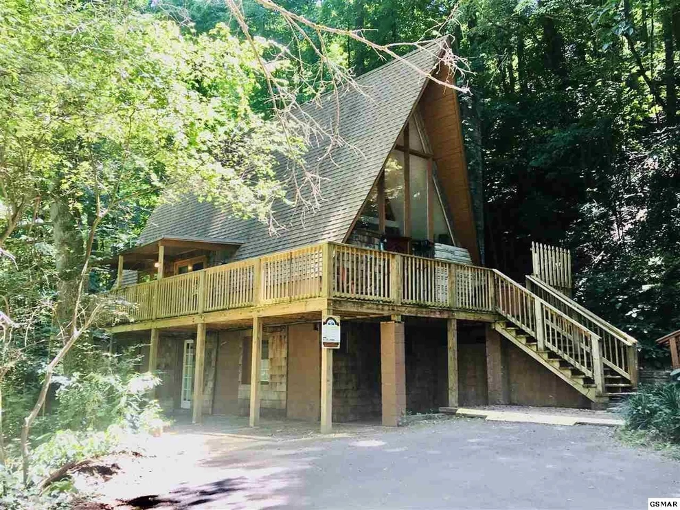 Unit for sale at 913 Ski Mountain Road, Gatlinburg, TN 37738