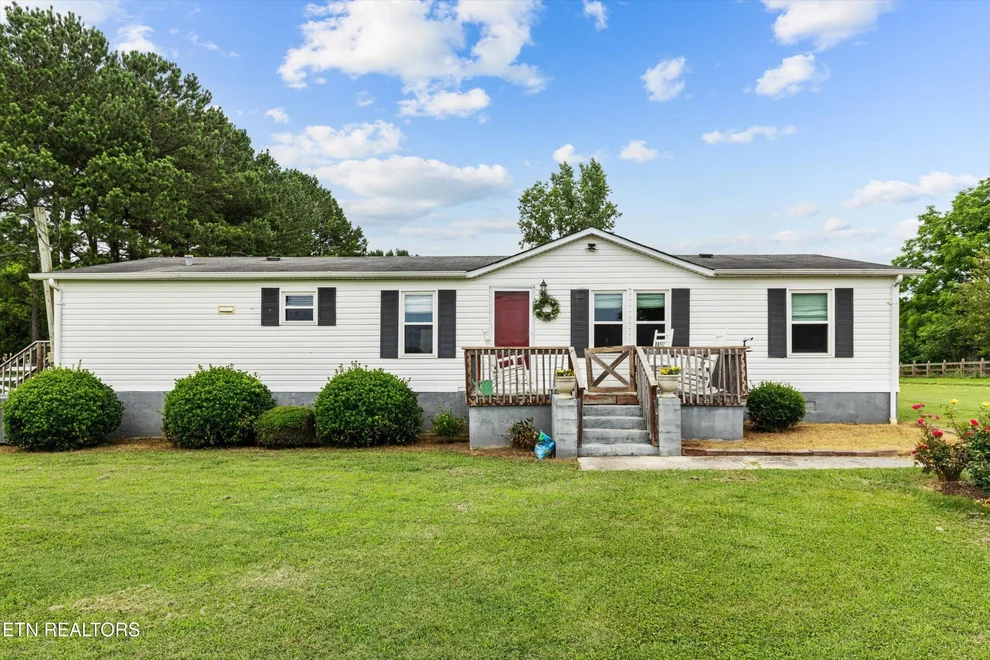 Unit for sale at 928 Walker Rd, Maryville, TN 37801