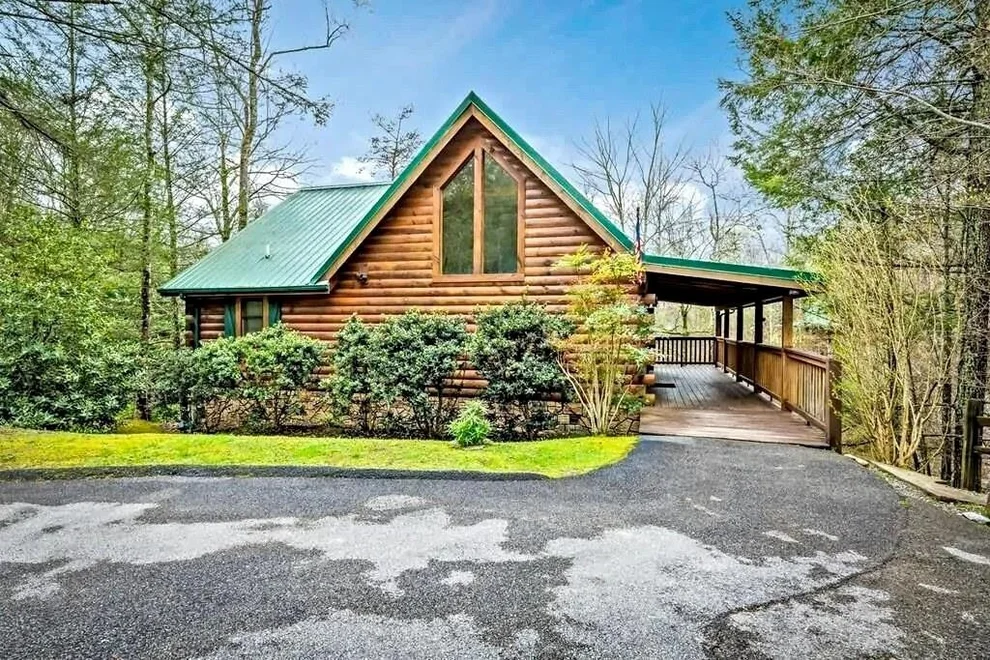 Unit for sale at 721 Poplar Falls Way, Gatlinburg, TN 37738