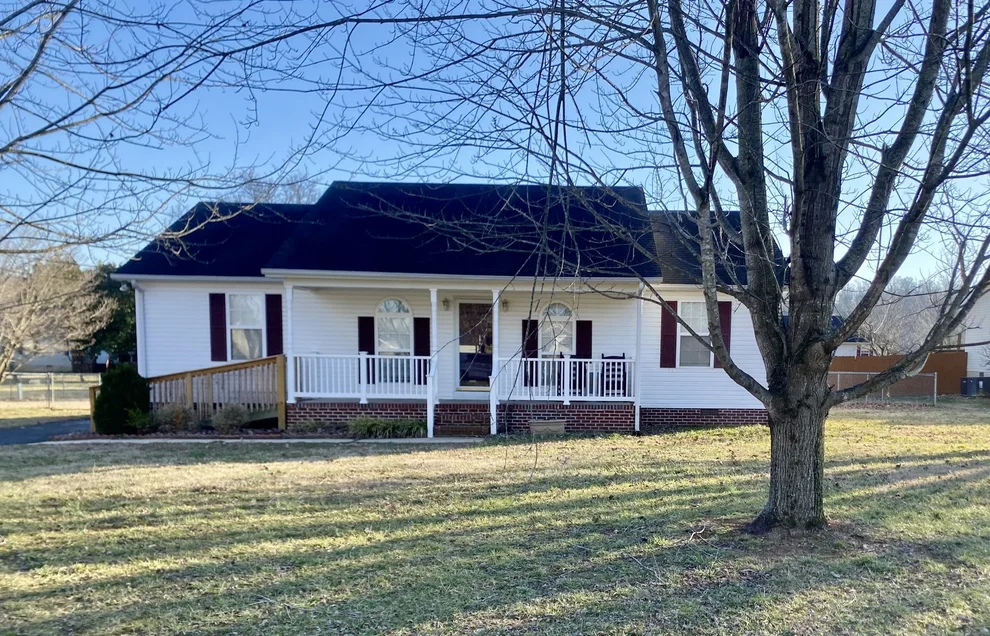 Unit for sale at 49 Thunder Ridge Ct, McMinnville, TN 37110