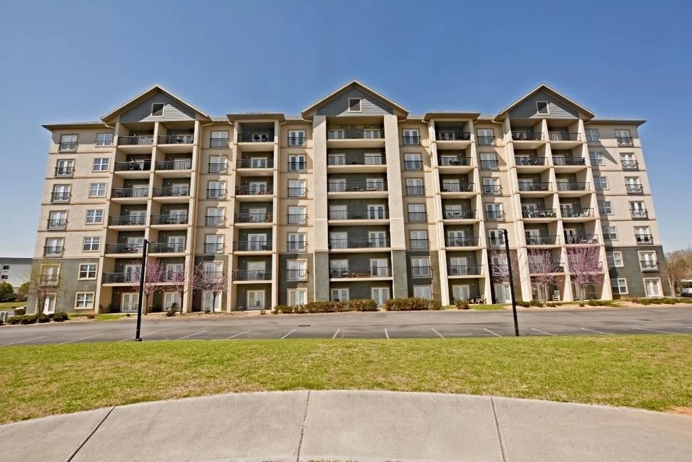 Unit for sale at 124 Plaza Drive, Pigeon Forge, TN 37863