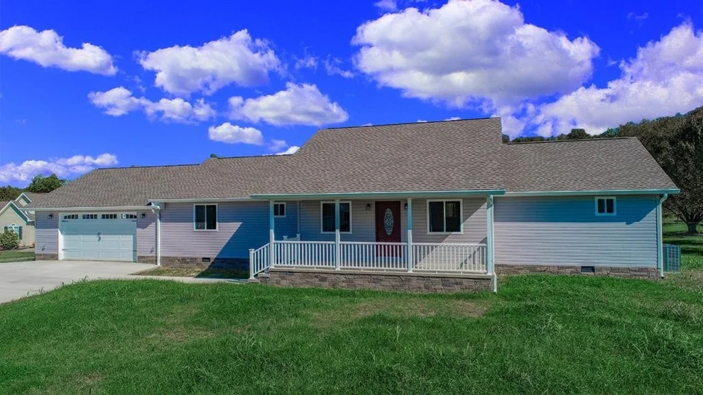 Unit for sale at 107 Meadowvale Road, Newport, TN 37821