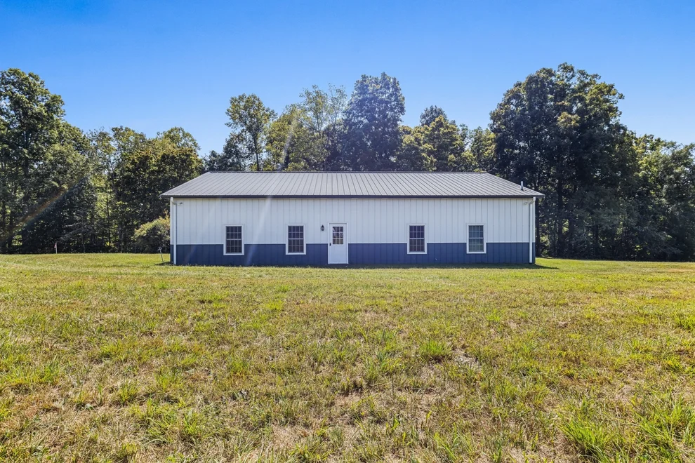 Unit for sale at 2 Albert Fentress Rd, Greenbrier, TN 37073